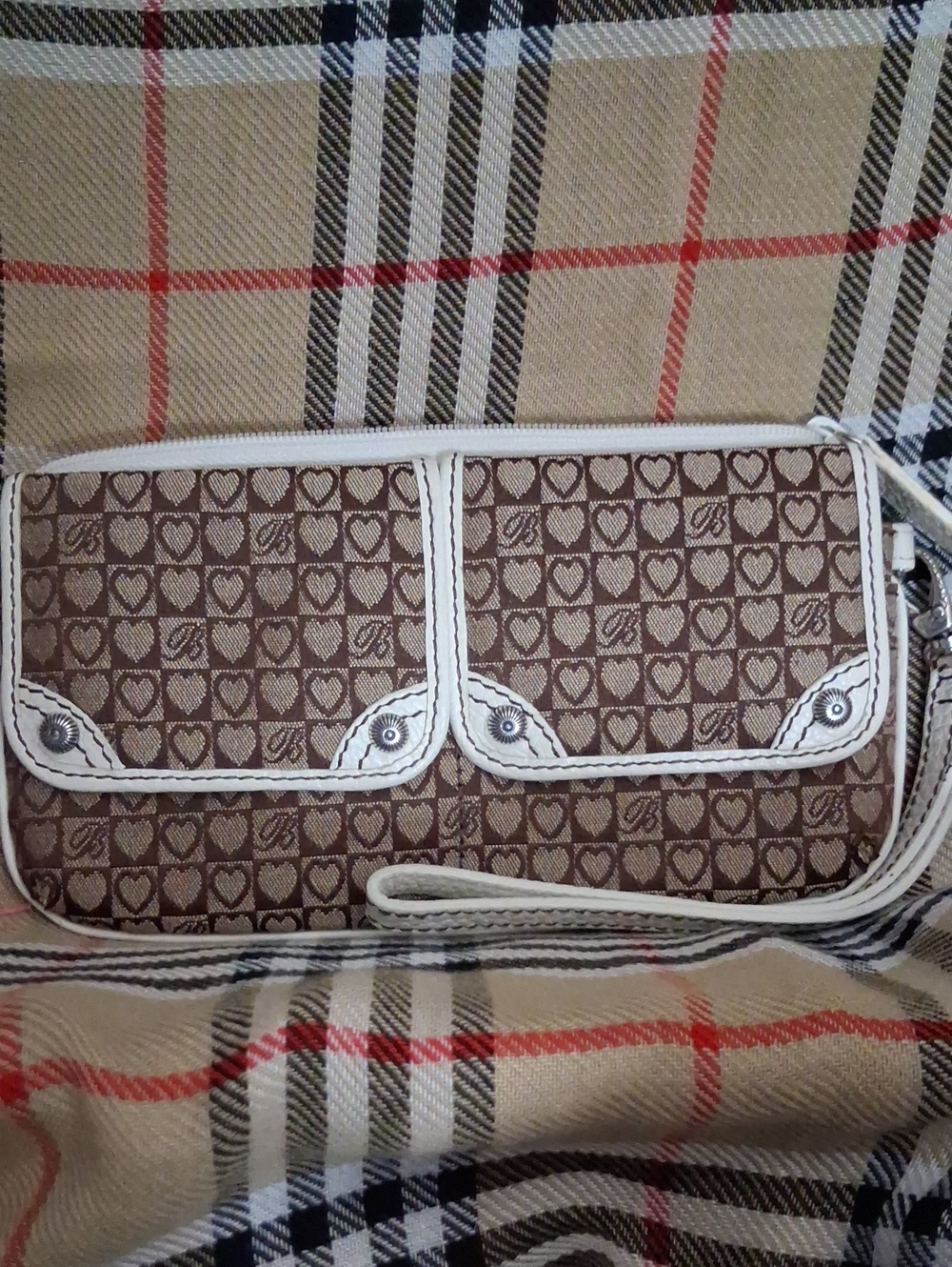 Brighton Brown and White Heart-Pattern Wristlet Clutch